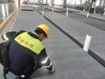 泰富重工車間底漆施工現(xiàn)場(chǎng)二